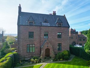 Photo 22- click for photo gallery